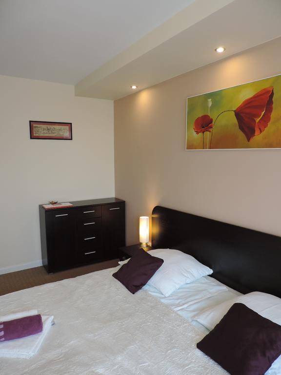 Apartament Green Krosno Eksteriør bilde